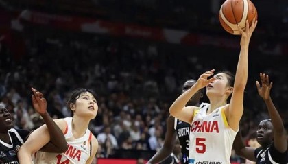 开云体育-女篮世预赛｜王思雨及时爆发助中国女篮击败南苏丹